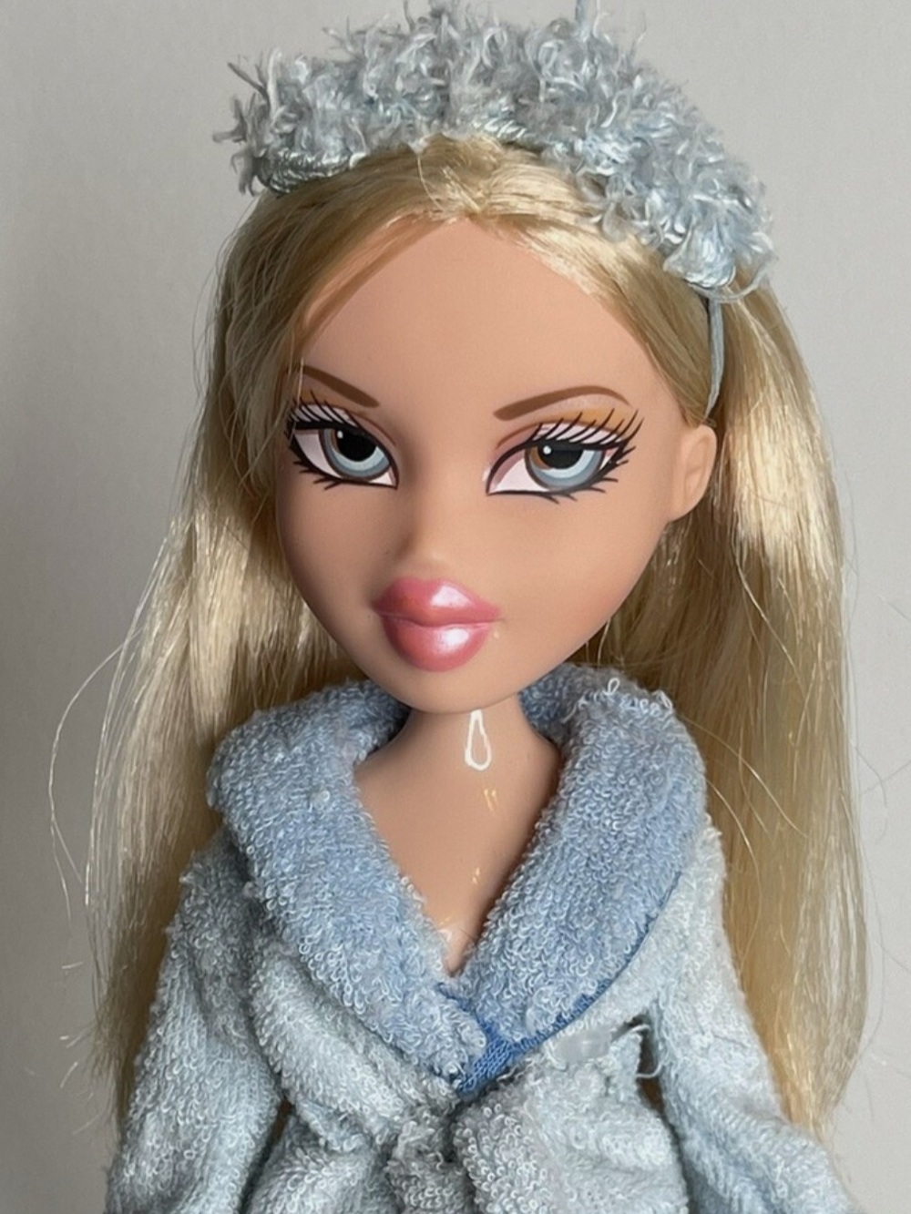 Bratz Cloe Doll